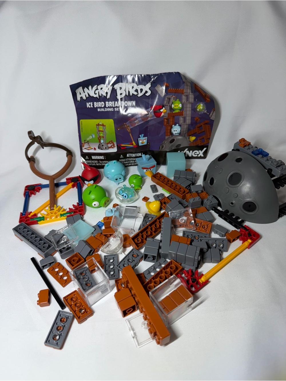 Angry Birds Ice Bird Breakdown Building Set – Gray, Brown & Green Play Kit